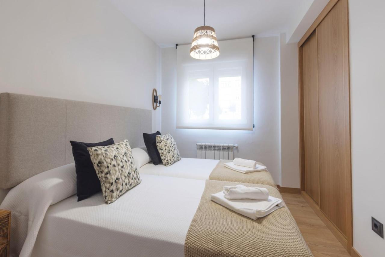 El Piso De Pilar Apartman Llanes Kültér fotó