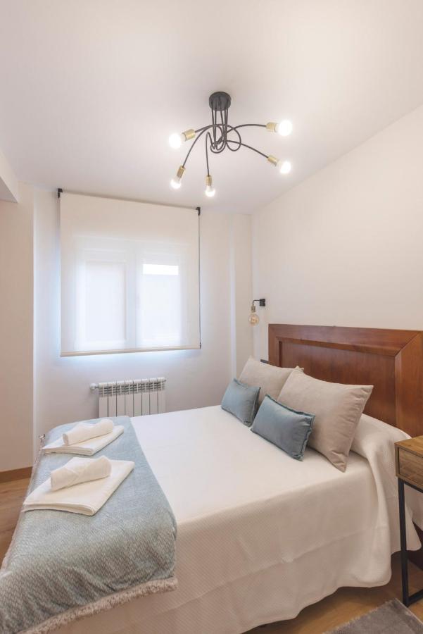 El Piso De Pilar Apartman Llanes Kültér fotó